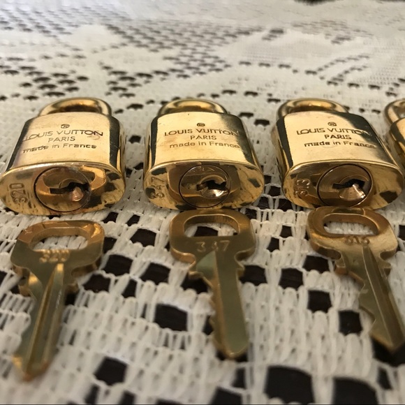 Authentic Louis Vuitton Padlock & Key - Picture 6 of 8